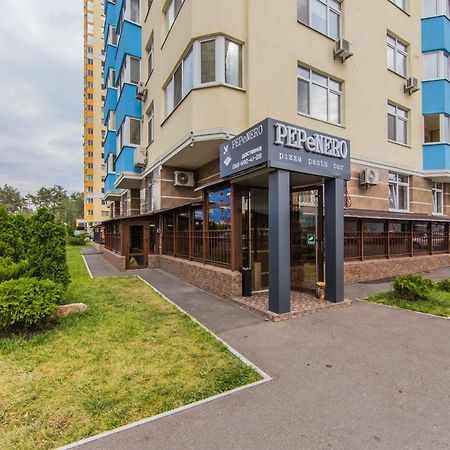1 Поверх Ж К Паркові Озера Метро Дарниця Apartment Киев Екстериор снимка