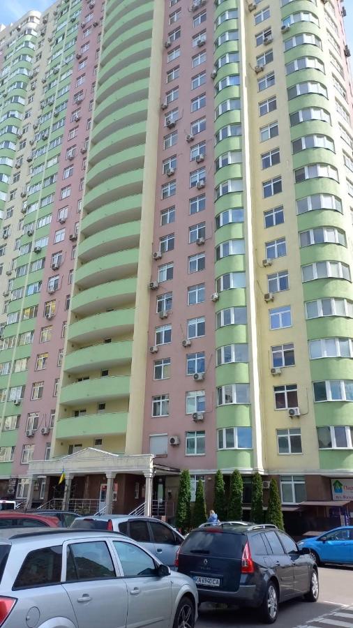 1 Поверх Ж К Паркові Озера Метро Дарниця Apartment Киев Екстериор снимка