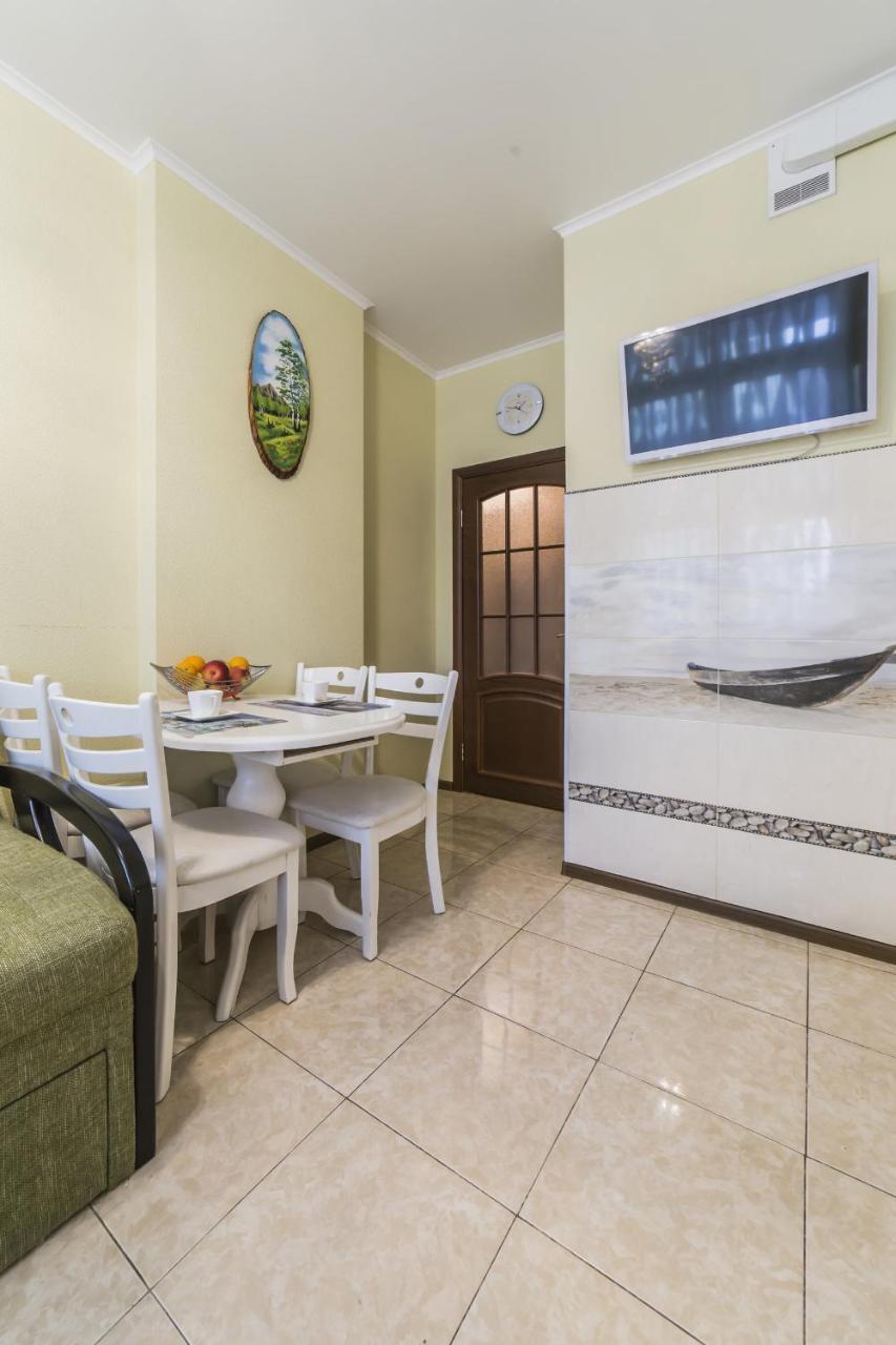 1 Поверх Ж К Паркові Озера Метро Дарниця Apartment Киев Екстериор снимка