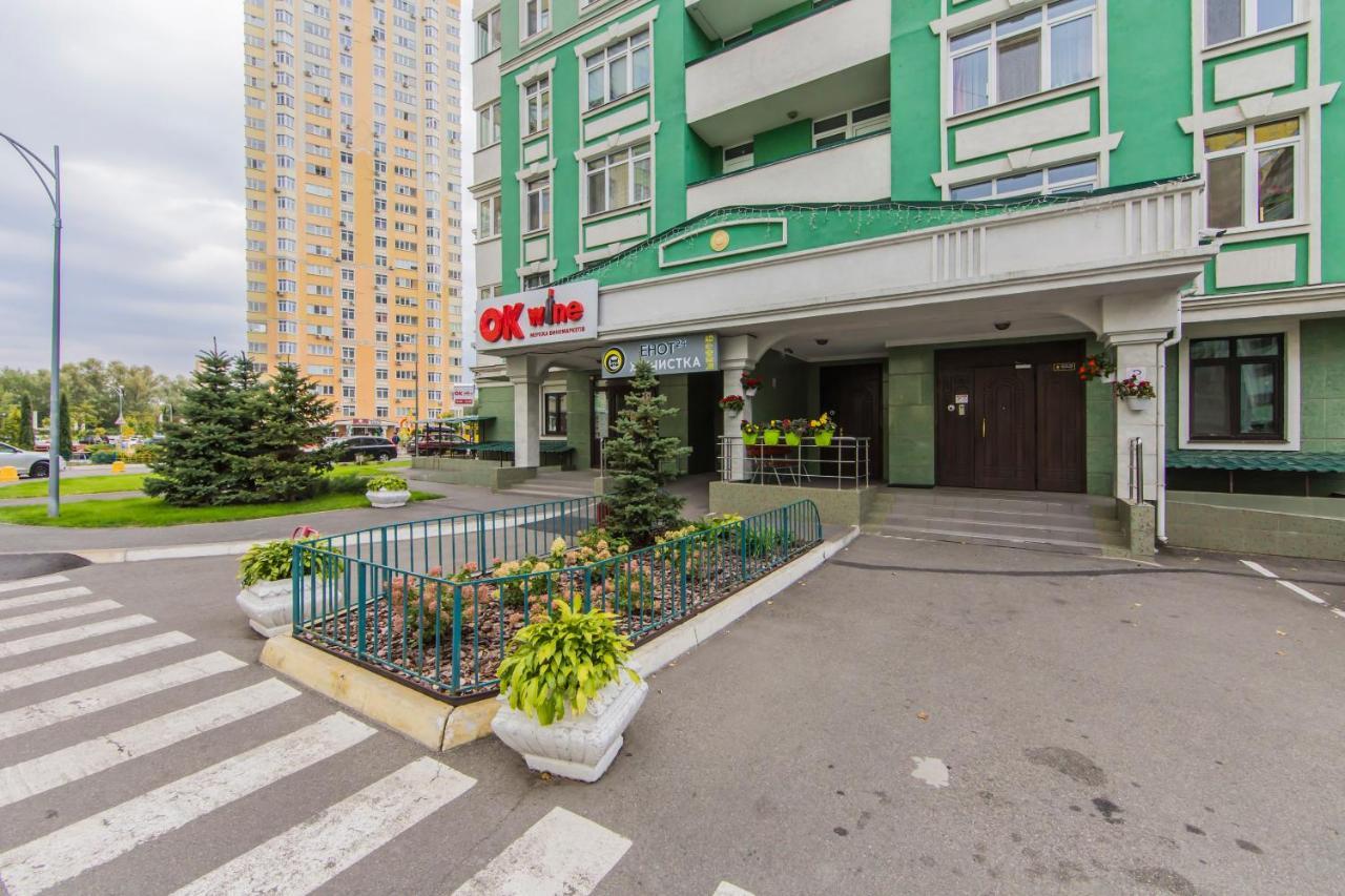 1 Поверх Ж К Паркові Озера Метро Дарниця Apartment Киев Екстериор снимка